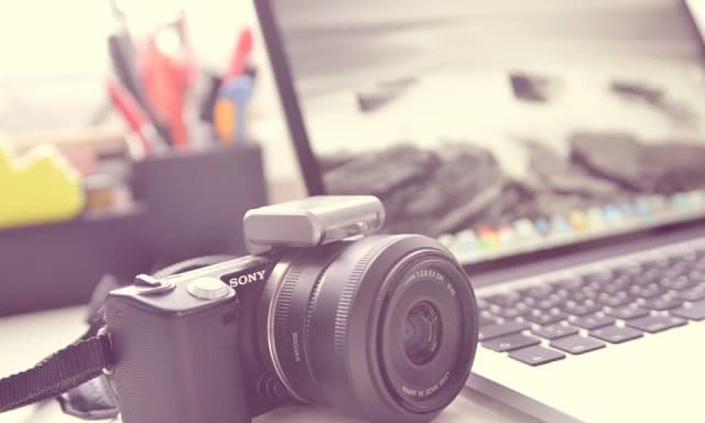 Ile kosztuje profesjonalny aparat fotograficzny? Ceny, które zaskakują Ile kosztuje profesjonalny aparat fotograficzny? Ceny, które zaskakują